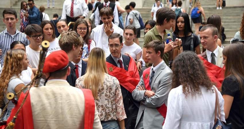 Debate against abortion in Manhattan