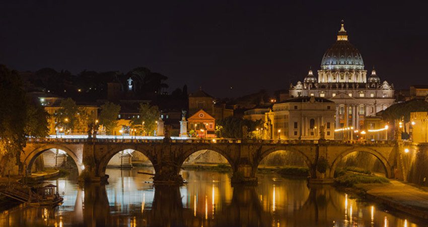 Imperial Prince Sends Letter to Pope After Socialist Subversives Get Vatican Welcome
