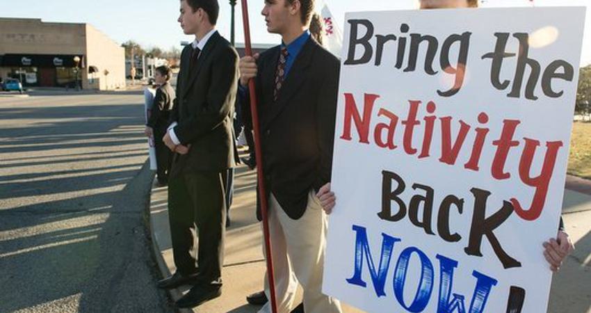 Federal Judge Bans High School Nativity: Will You Please Speak Up and Sign this Protest?